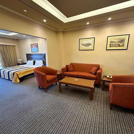 Le Crillon Otel Brummana Dış mekan fotoğraf