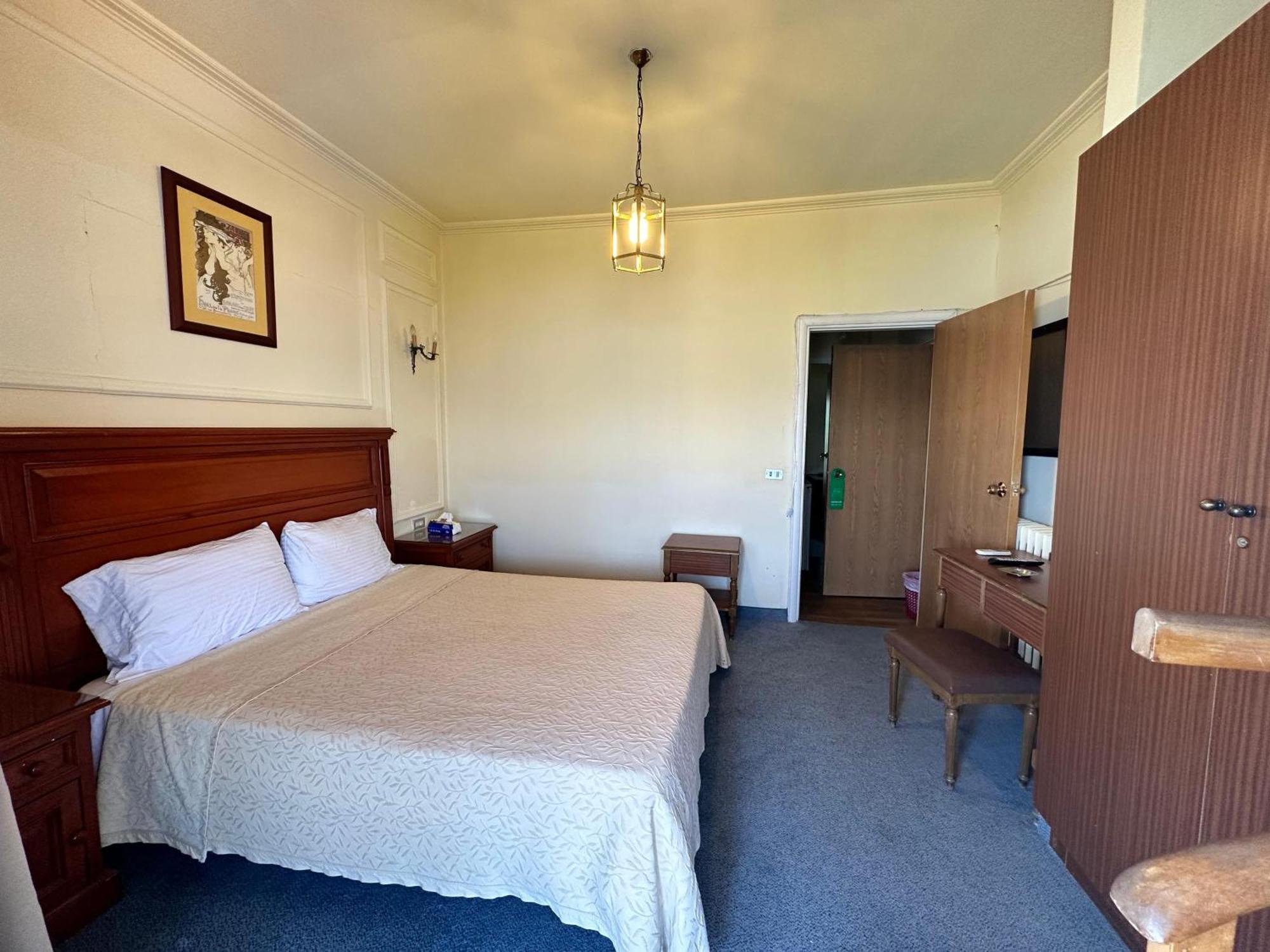 Le Crillon Otel Brummana Dış mekan fotoğraf