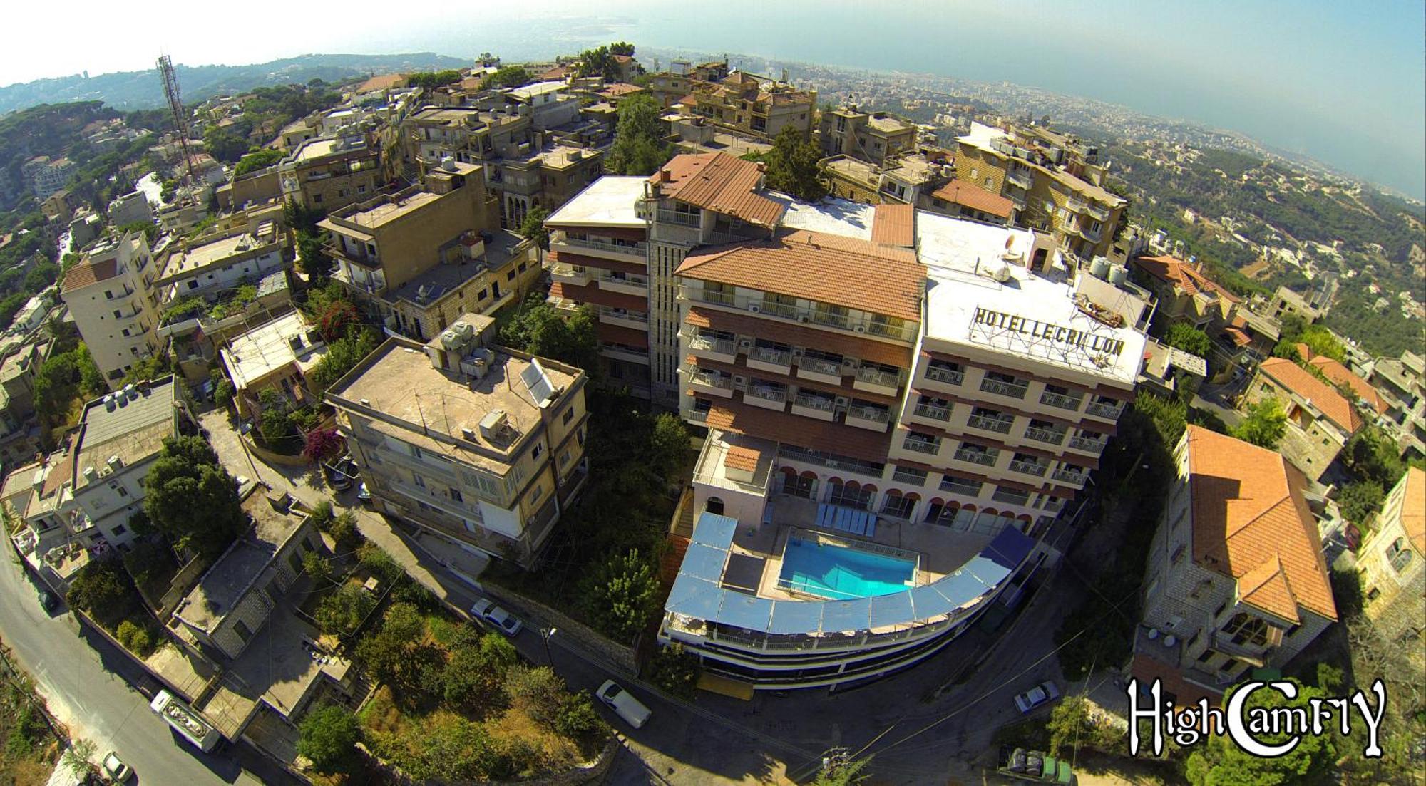Le Crillon Otel Brummana Dış mekan fotoğraf